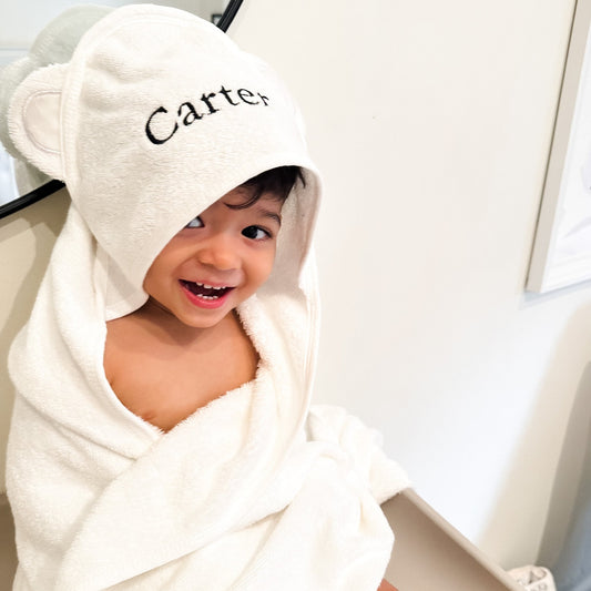 PERSONALISED HOODED BABY TOWEL WHITE