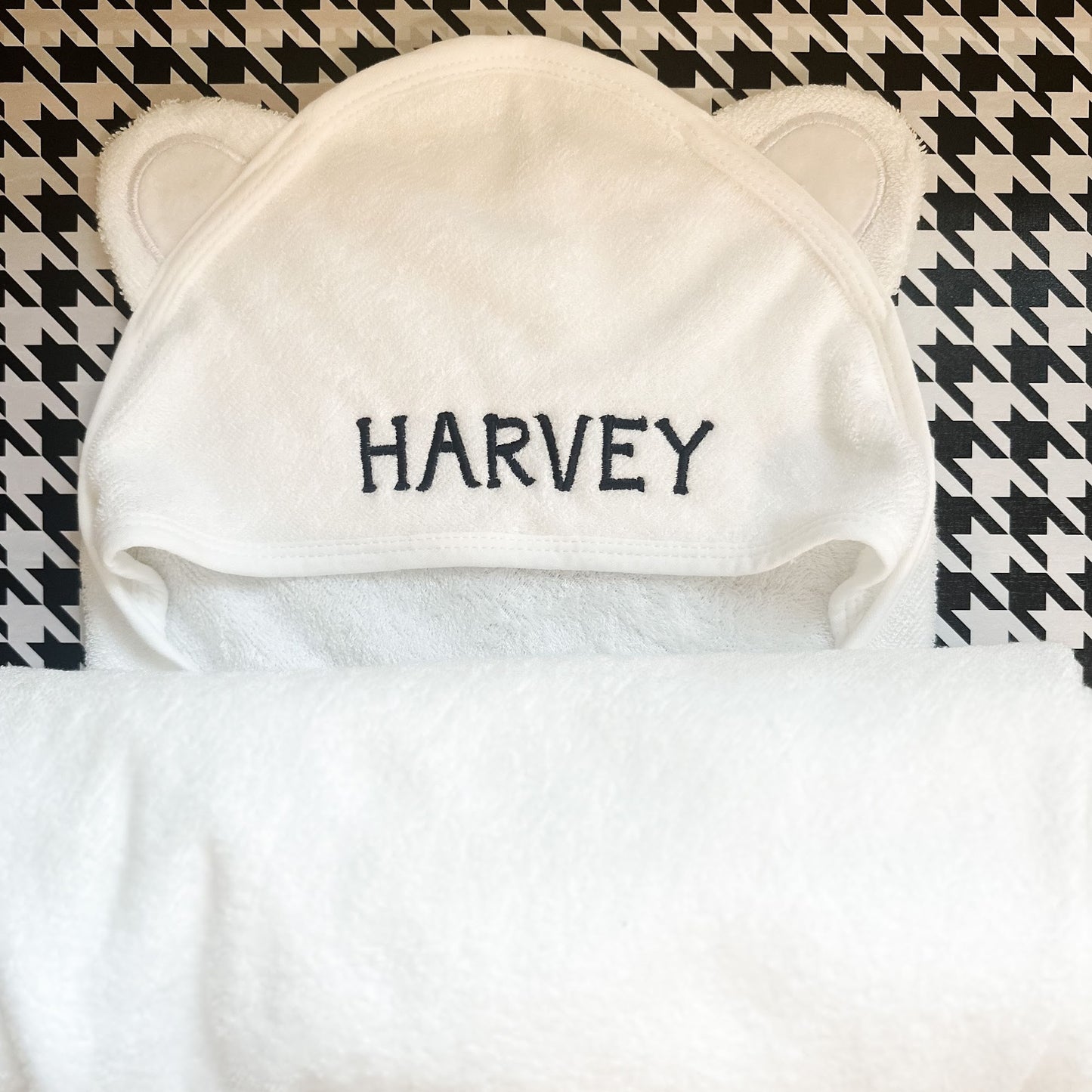 PERSONALISED HOODED BABY TOWEL WHITE